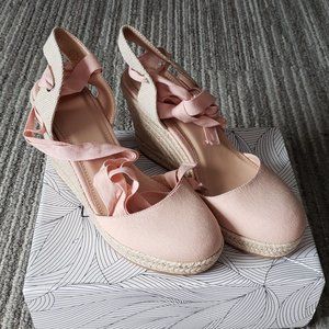 Light Pink Wedge Heel Sandal